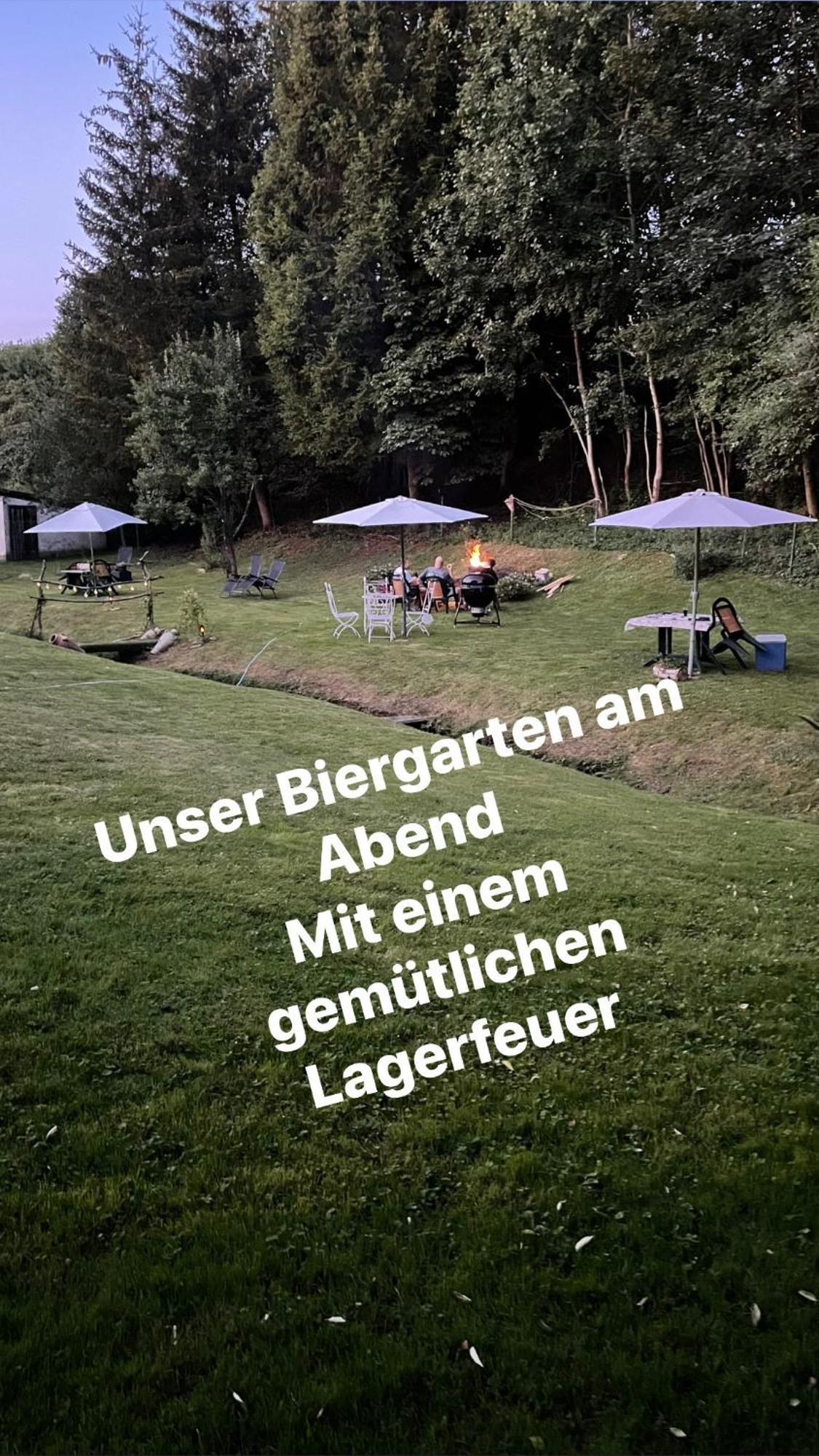Pension Zur Quelle Deudesfeld Buitenkant foto