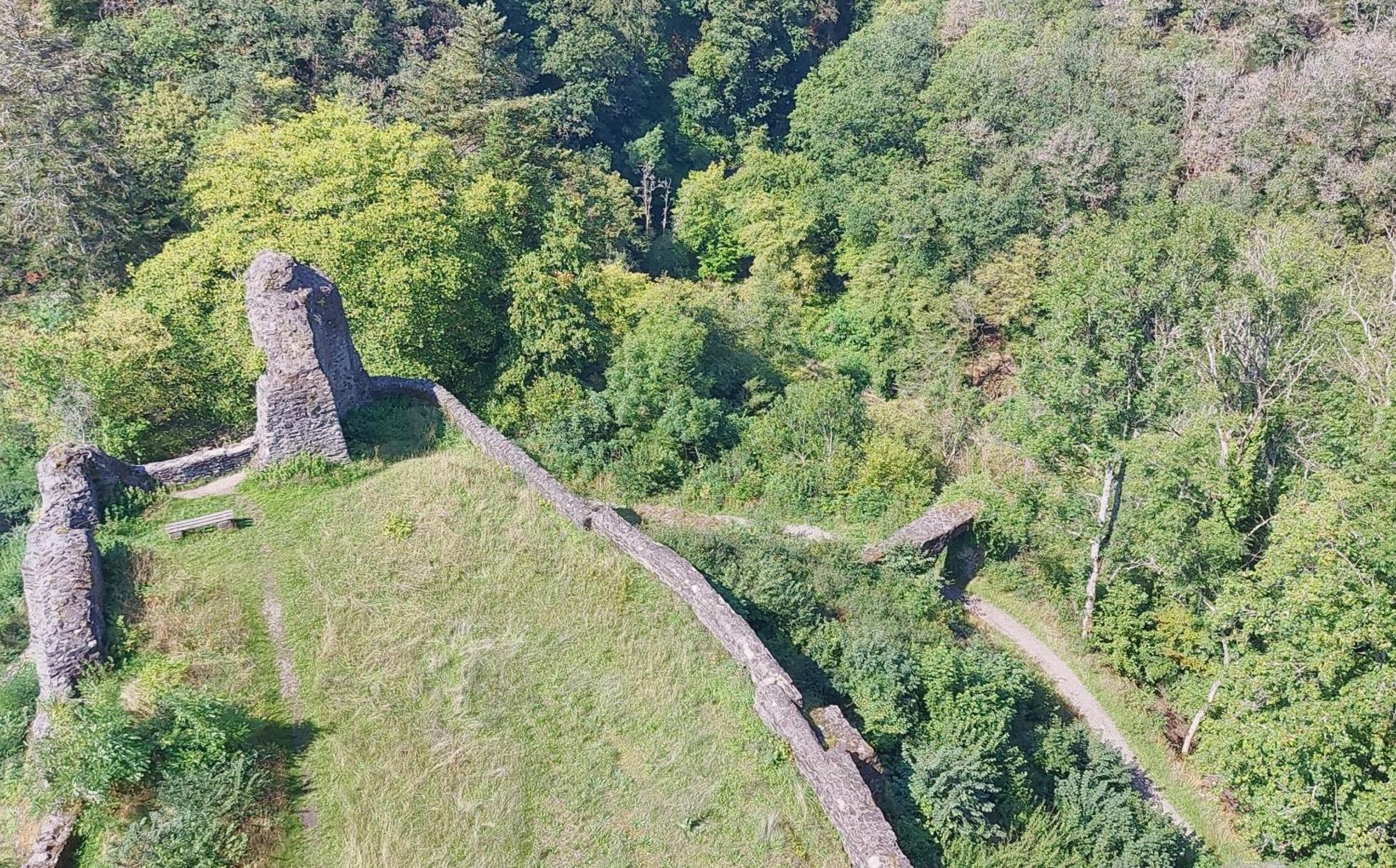 Pension Zur Quelle Deudesfeld Buitenkant foto